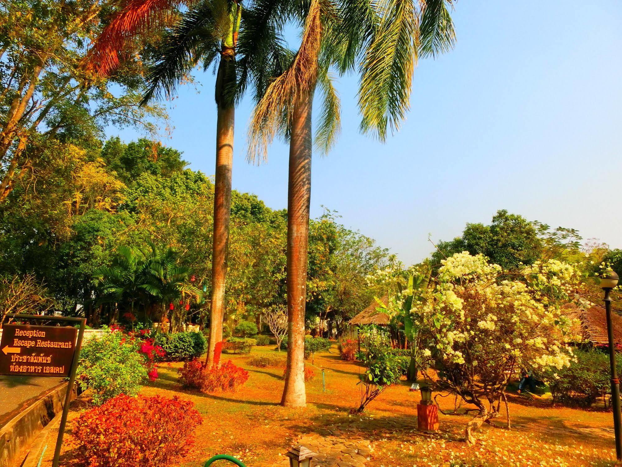 Suansawan Resort Chiang Mai Buitenkant foto